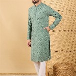 House of Pataudi Men Embellished Straight Kurta