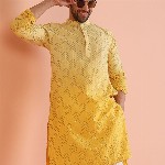 KISAH Men Paisley Embellished Mirror Work Kurta