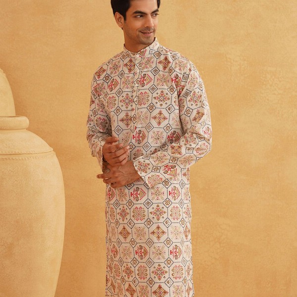 SOJANYA Men Cream-Coloured Geometric Printed Kurta