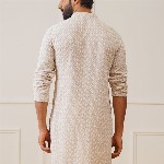 Jompers Ethnic Motifs Embroidered Mandarin Collar Straight Kurta