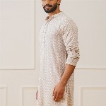 Jompers Ethnic Motifs Embroidered Mandarin Collar Straight Kurta