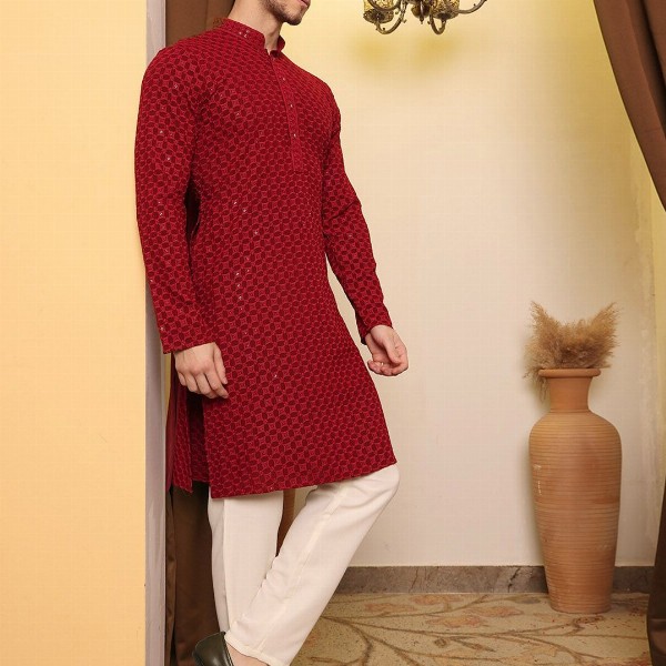House of Pataudi Ethnic Motif Embroidered Mandarin Collar Round Neck Sequins Kurta
