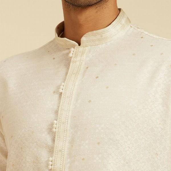 Diwas by Manyavar Thread Work Mandarin Collar Straight Kurta