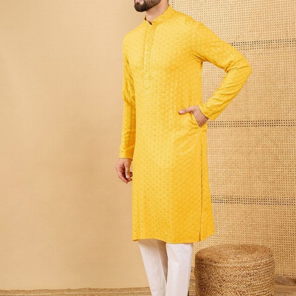 House of Pataudi Embroidered Chikankari Straight Kurta