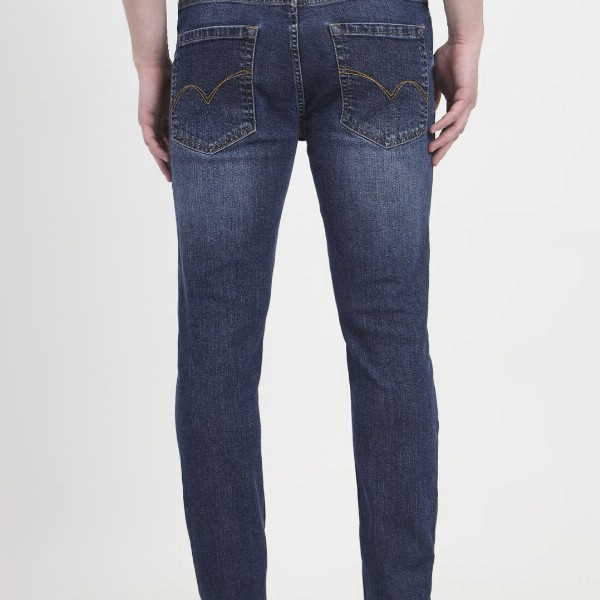 JADE BLUE Men Slim Fit Mid-Rise Light Fade Cotton Stretchable Jeans