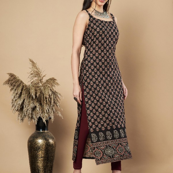 Vbuyz Floral Printed Shoulder Straps Boat Neck Cotton Straight Kurta