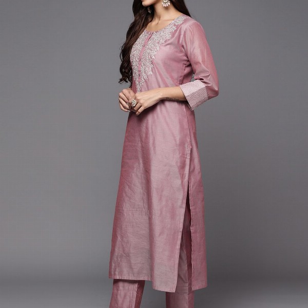 Varanga Floral Zari Embroidered Chanderi Silk Kurta With Trouser & Sequined Dupatta.