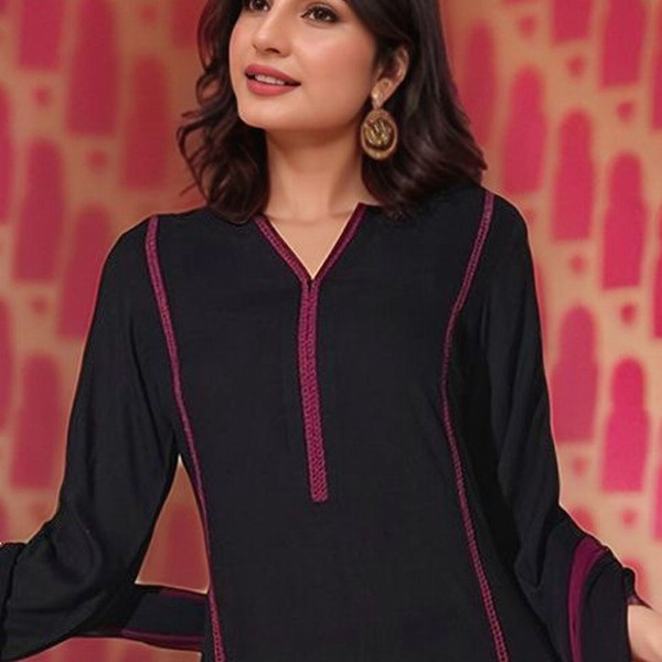 Aaghnya Women V-Neck Thread Work Straight Kurta with Palazzos & Dupatta