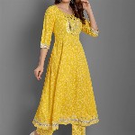 SINGNI Floral Printed Mirror Work A-Line Kurta With Trousers & Dupatta