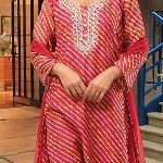 Aaghnya Leheriya Printed Zari Regular Kurta with Trousers & With Dupatta