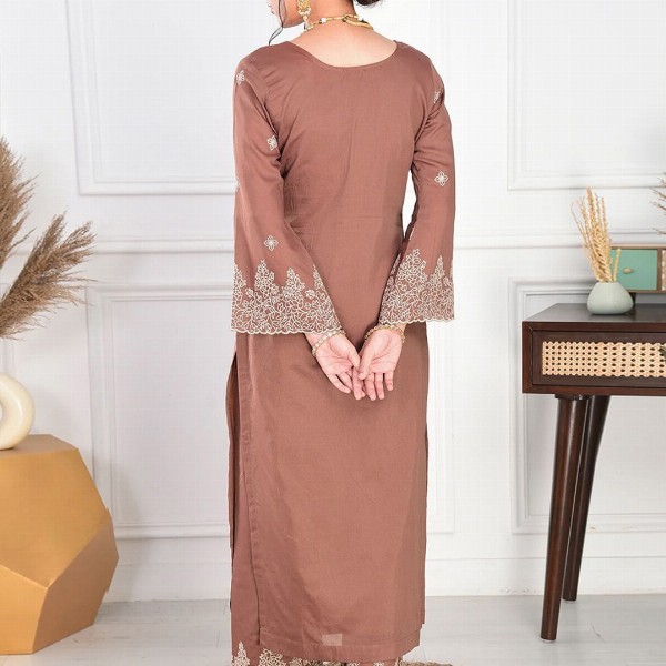 Royal Export Floral Embroidered Regular Thread Work Straight Kurta with Palazzos & Dupatta