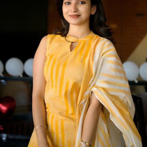 GoSriKi Striped Key Hole Neck Kurta With Trousers & Dupatta