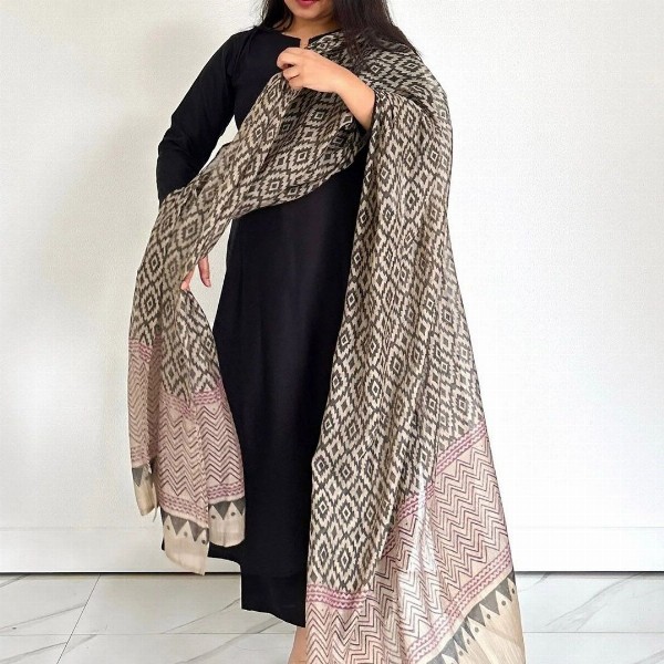 GoSriKi Notched Round Neck Straight Kurta with Palazzos & Dupatta