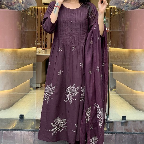 GoSriKi Floral Printed Round Neck Anarkali Kurta With Trousers & Dupatta