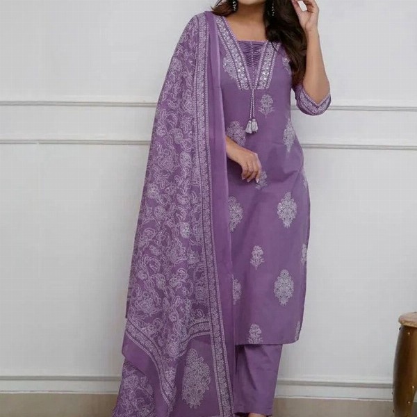 PARTHVI Floral Printed V-Neck Pure Cotton Kurta With Trousers And Dupatta