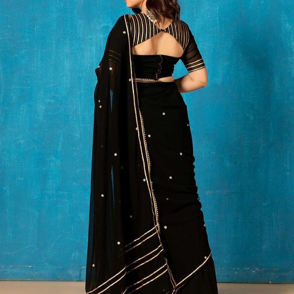 NUD Embroidered Zari Saree With Blouse and Peticoat