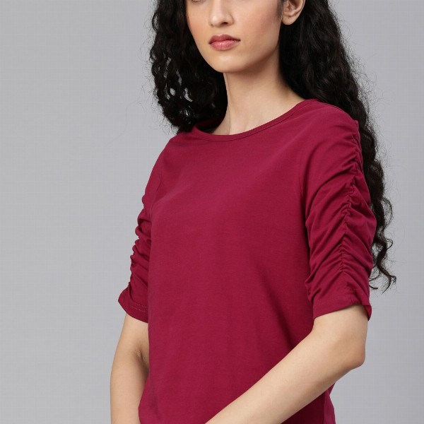 The Roadster Life Co. Women Red Solid Round Neck Pure Cotton Top