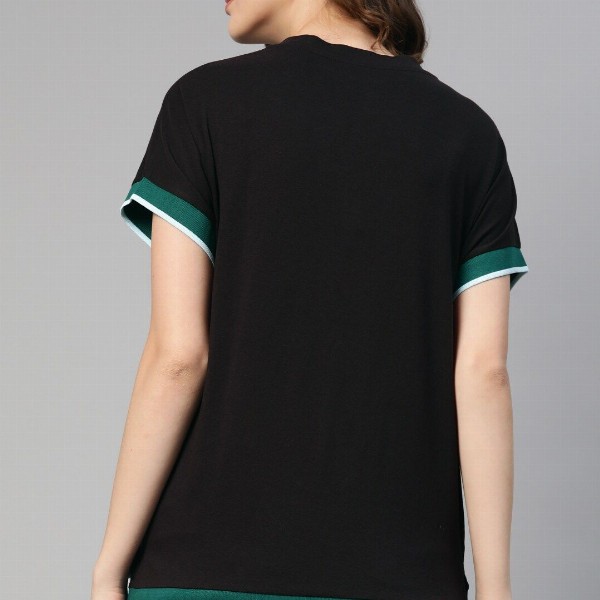 The Roadster Lifestyle Co Black Extended Sleeves Regular Top