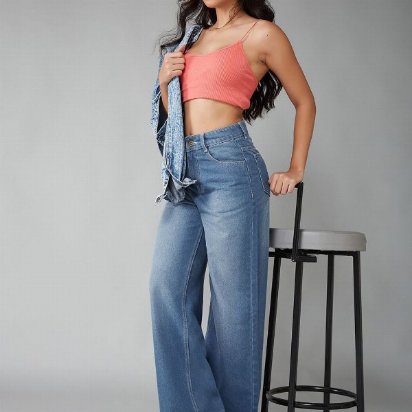 DOLCE CRUDO Women Wide Leg High-Rise Light Fade Stretchable Jeans