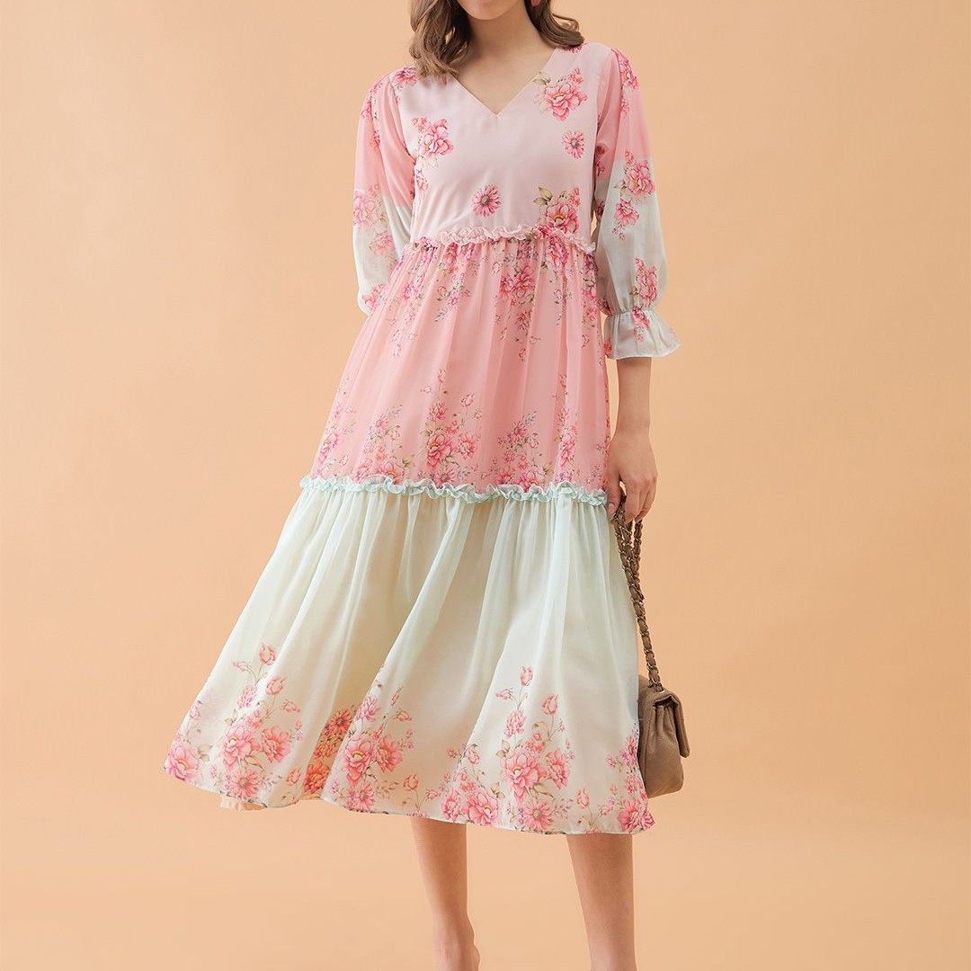 OCTICS Women Floral Print Georgette Fit & Flare Dress