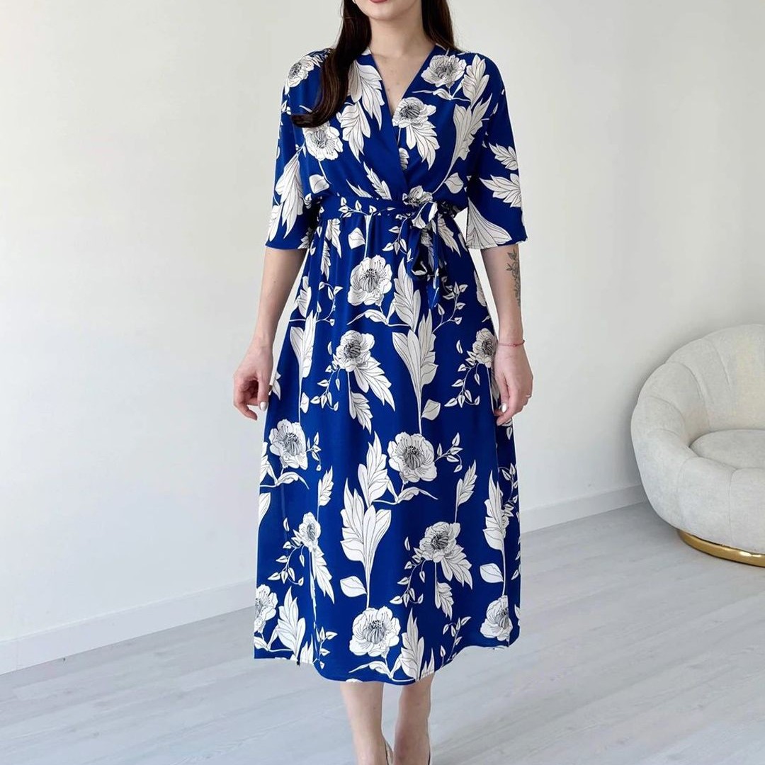 MANOJAVA Women Floral Printed Fit & Flare Midi Dress