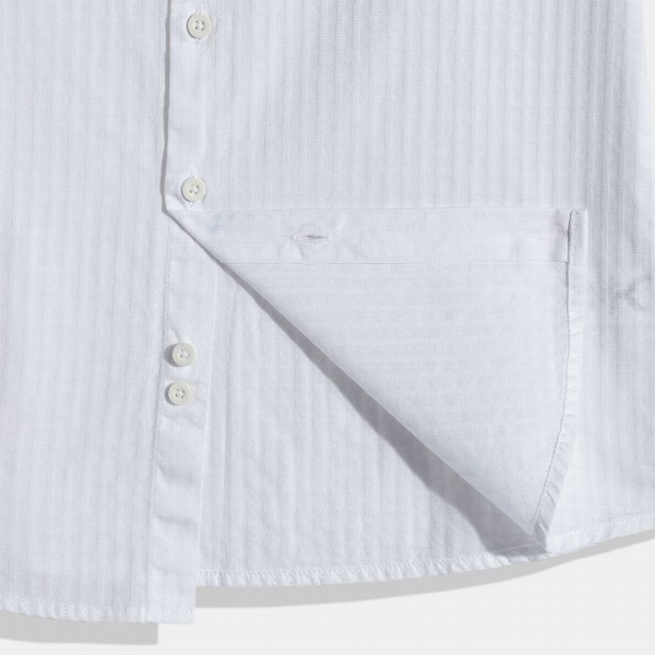 Allen Solly Junior Boys Slim Fit Self Design Pure Cotton Casual Shirt With Bow Tie