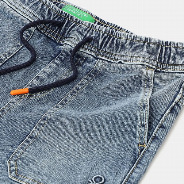 United Colors of Benetton Boys Regular Fit Mid-Rise Heavy Fade Jeans