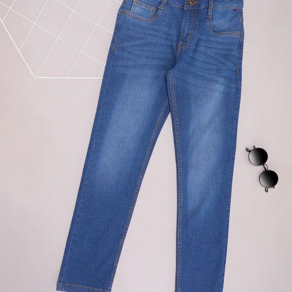 Pantaloons Junior Boys Slim Fit Mid-Rise Low Distress Light Fade Jeans