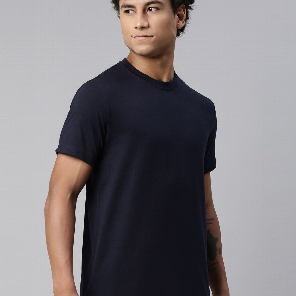 Levis Men Soft Pure Cotton Round Neck Half Sleeve Tshirt