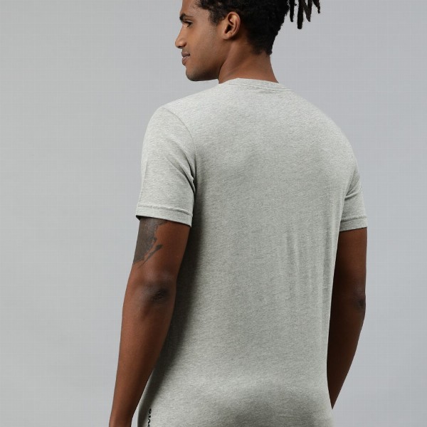 Levis Men Soft Pure Cotton Round Neck Half Sleeve Tshirt