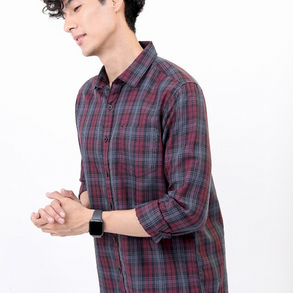 HIGHLANDER Men Maroon Slim Fit Tartan Checked Casual Shirt