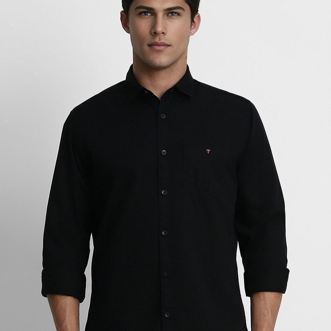 Louis Philippe Jeans Men Black Slim Fit Solid Casual Shirt