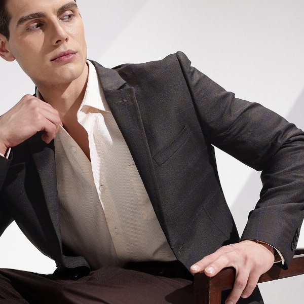 INVICTUS Checked Slim Fit Single-Breasted Smart Casual Blazer